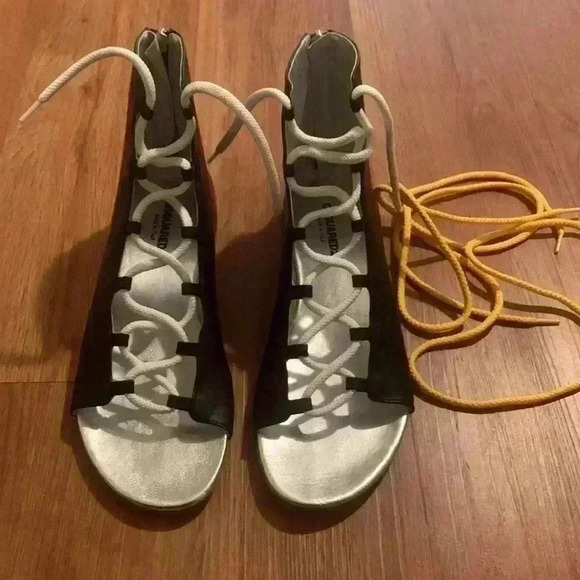 DSQUARED2 Lace Up Sandals - Picture 7 of 9